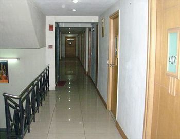 Rukmini Riviera Hotel ไฮเดอราบัด ภายนอก รูปภาพ